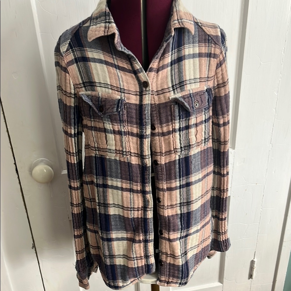 PAIGE Cream and Blue Long Sleeve Button Down Shirt